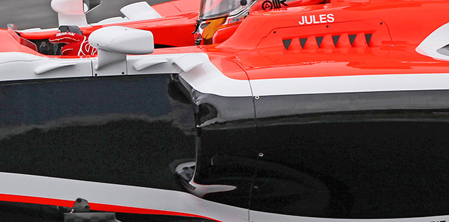 Marussia MR03