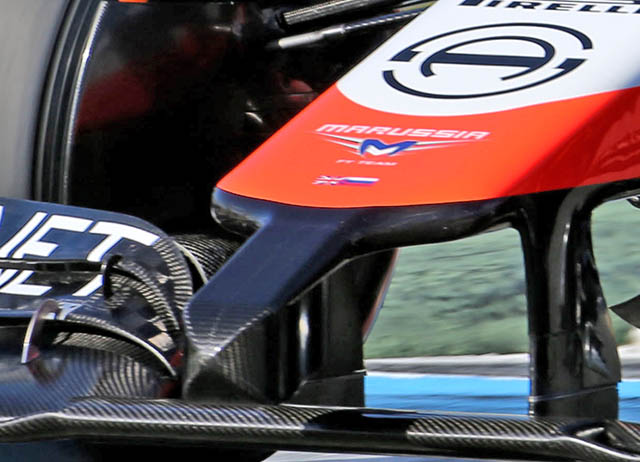 Marussia MR03