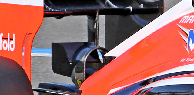 Marussia MR03
