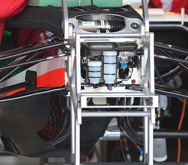 Marussia MR03