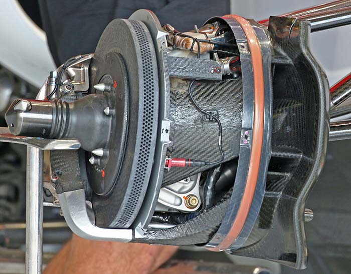 Marussia MR03