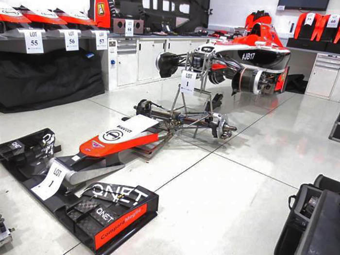 Marussia MR03