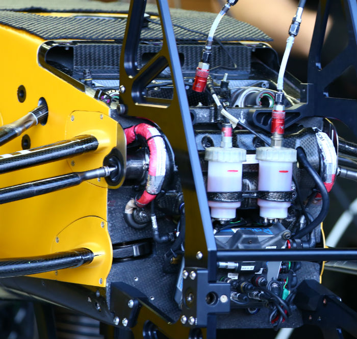Renault RS16