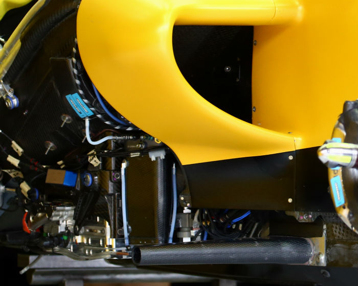 Renault RS16