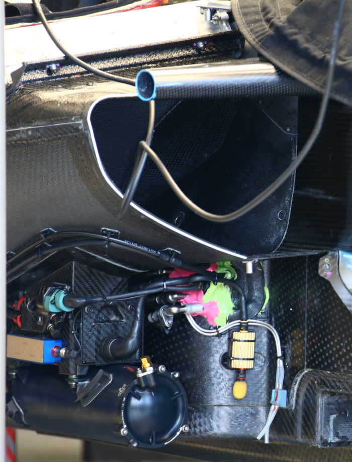 Mercedes W07 Hybrid