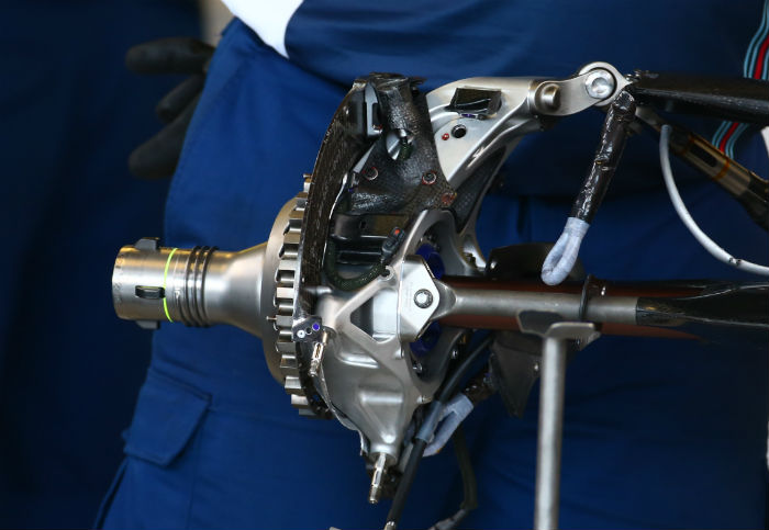 Williams FW38