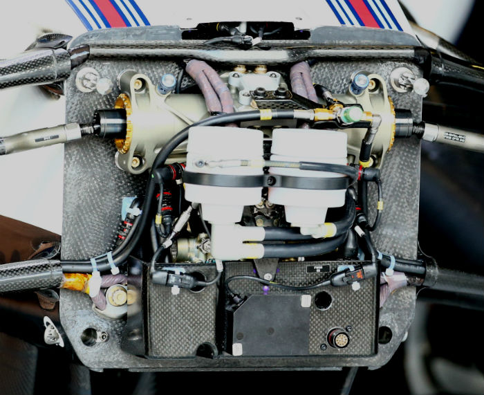 Williams FW38