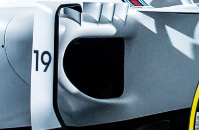 Williams FW38