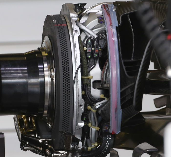 Williams FW38